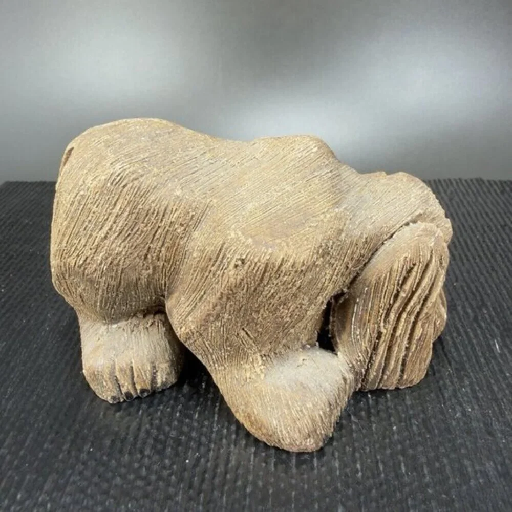 Vintage Artesania Rinconada Handmade In Uruguay Bloodhound Figurine‎ Retired VTG